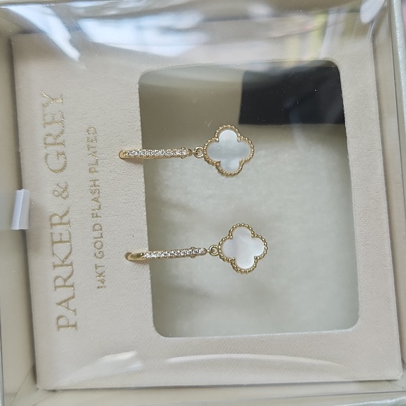 NWT. Elegant Parker and Grey  14 kt flash gold plated unique set - Picture 6 of 11
